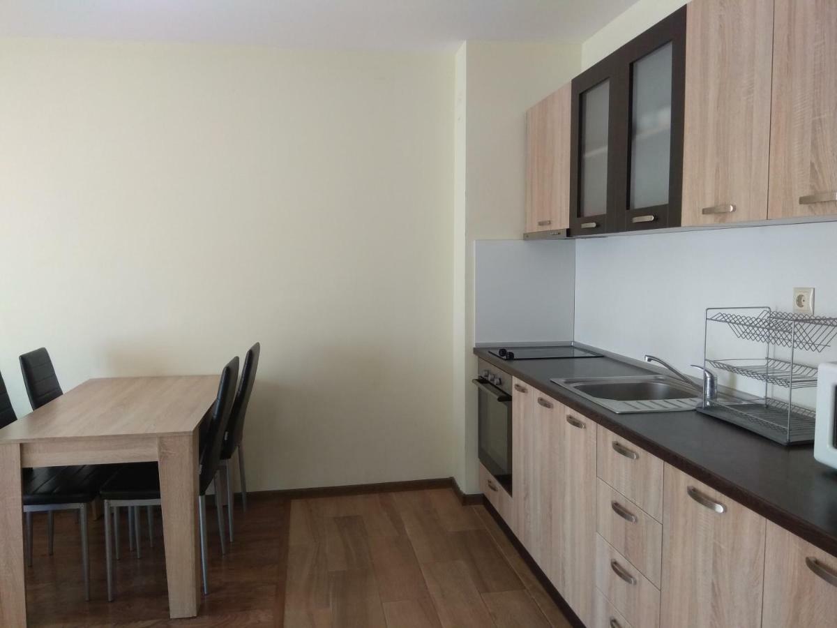 Private Apartment In Faith - Ravda Exterior foto